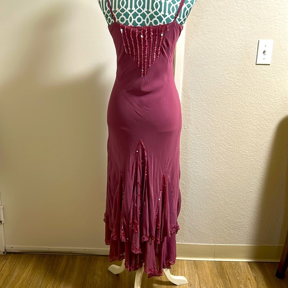 Arden B Purple Ruffled Tiered Bodycon Midi Dress - Picture 2 of 6